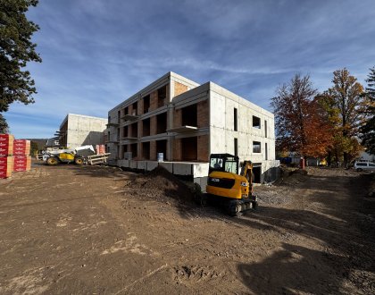 HRUBÁ STAVBA REZIDENCE BĚLOHRAD